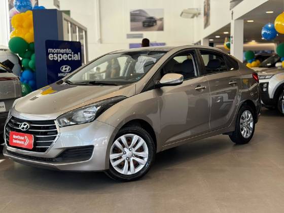 HYUNDAI HB20 1.0 COMFORT 12V FLEX 4P MANUAL HYUNDAI HB20 1.0 COMFORT 12V FLEX 4P MANUAL